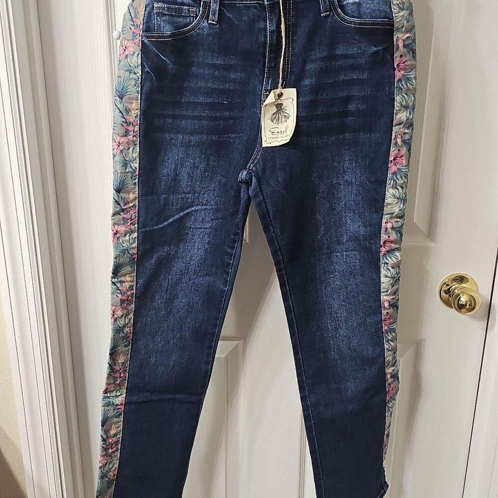 Easel LA Floral Print Side Stipe Distressed Denim Jeans with Raw Step Hem
